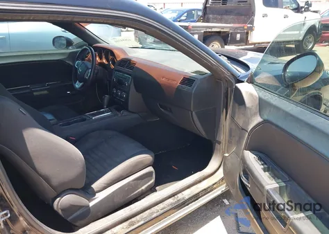 2013 Dodge Challenger Sxt из США, поврежденный, VIN 2C3CDYAG0DH564880